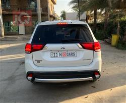 میتسوبیشی ئاوتلاندەر